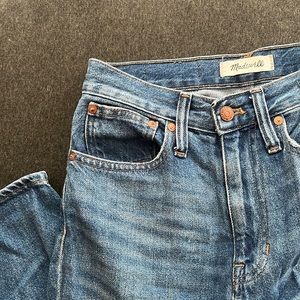 High rise Madewell Mom jean 25